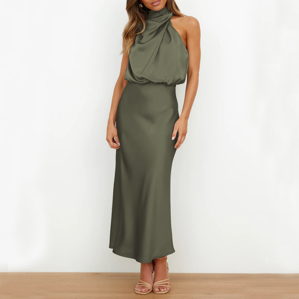 Elegant Sleeveless Party Dress Lady