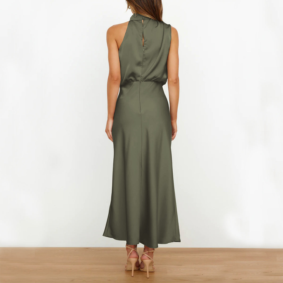 Elegant Sleeveless Party Dress Lady